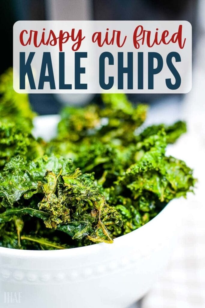 kales chips in a white bowl with text overlay